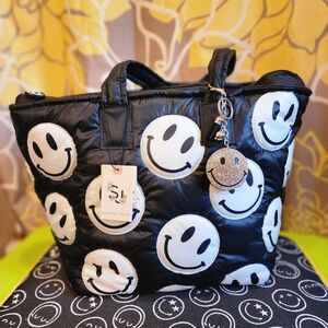 Sincerely Jules Black & White Smiles puffer tote 🖤🙂